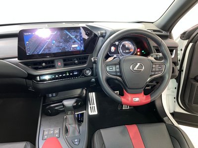 LEXUS UX - 5