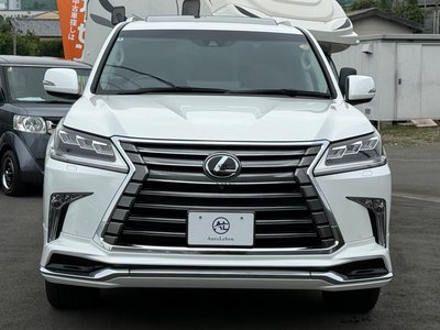 2016 Lexus LX — фото 2