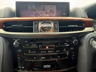 صورة مصغرة 35 لـ 2016 Lexus LX
