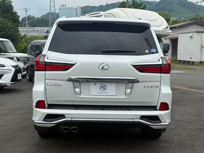 2016 Lexus LX — фото 7