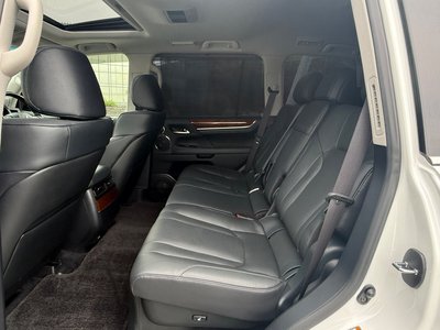 صورة مصغرة 55 لـ 2016 Lexus LX