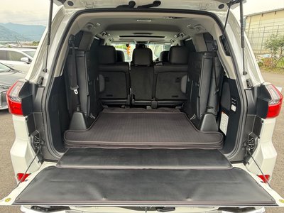 صورة مصغرة 56 لـ 2016 Lexus LX