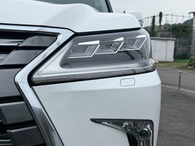 صورة مصغرة 20 لـ 2016 Lexus LX