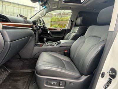 صورة مصغرة 51 لـ 2016 Lexus LX