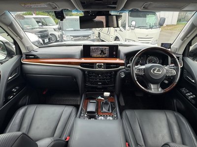 صورة مصغرة 13 لـ 2016 Lexus LX