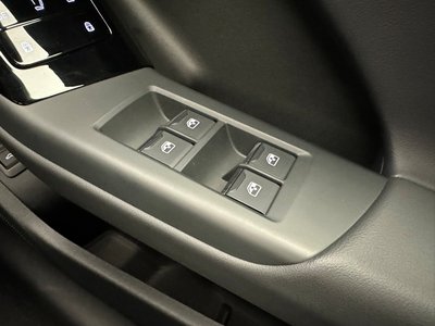 2025 AUDI Q6 E-TRON — миниатюра 47