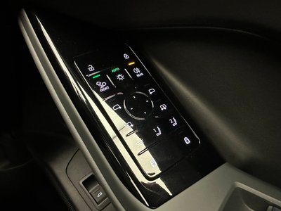 2025 AUDI Q6 E-TRON — миниатюра 45