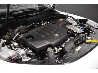 MERCEDES-BENZ GLA - 8