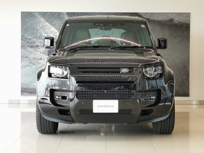 LAND ROVER DEFENDER - 4