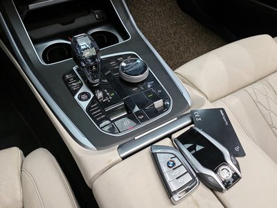 BMW X7 - 9