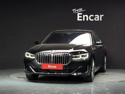 BMW 7 SERIES - 2