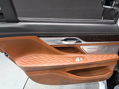 صورة مصغرة 15 لـ 2020 BMW 7 SERIES