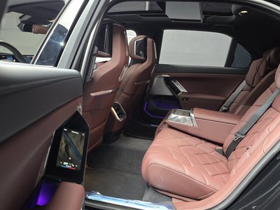 صورة مصغرة 12 لـ 2025 BMW 7 SERIES