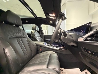 2025 BMW X7 — миниатюра 19