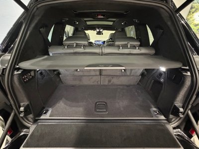 2025 BMW X7 — миниатюра 25