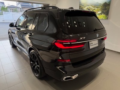 2025 BMW X7 — миниатюра 12