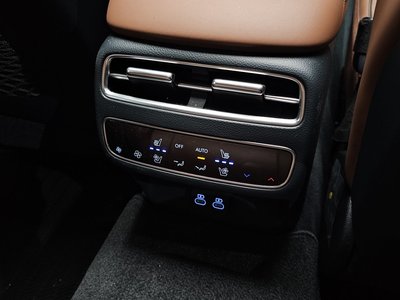 2025 Genesis GV70 缩略图 25