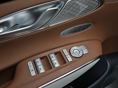 2025 Genesis GV70 缩略图 23