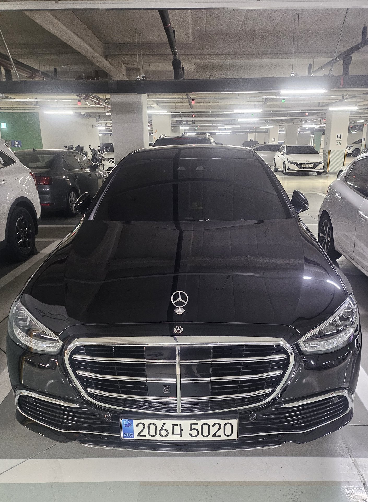 MERCEDES-BENZ S-CLASS - View 1