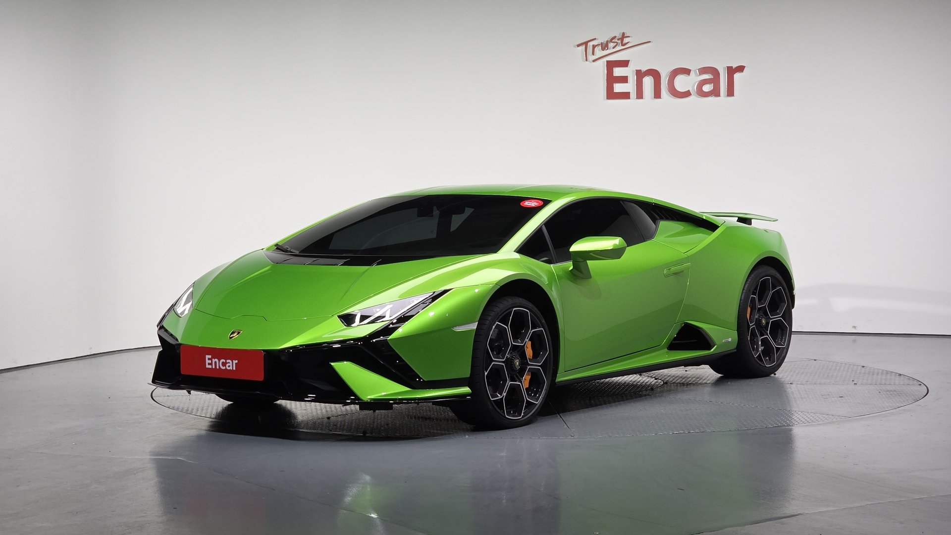 LAMBORGHINI HURACAN - View 1