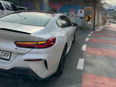 BMW 8 SERIES - 6
