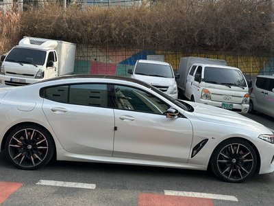 BMW 8 SERIES - 3