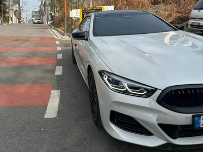 BMW 8 SERIES - 2