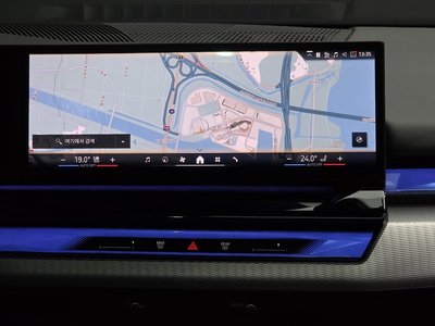 2025 BMW 5 SERIES 缩略图 14