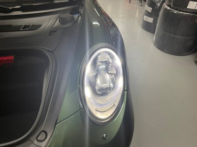 PORSCHE 911 - 8