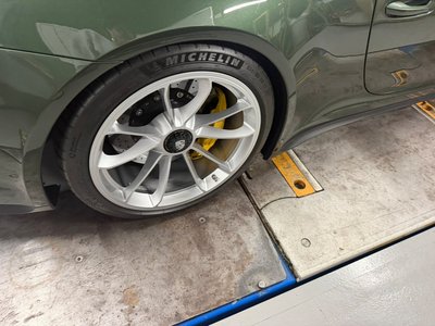 PORSCHE 911 - 5