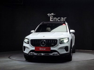 MERCEDES-BENZ GLB - 2