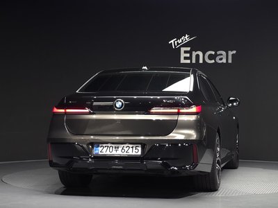 BMW 7 SERIES - 4