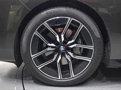 BMW 7 SERIES - 6