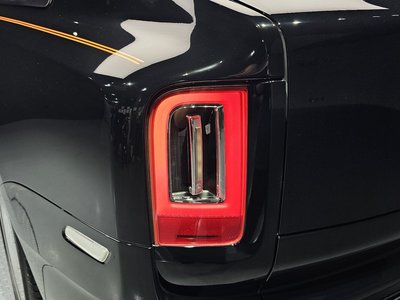 ROLLS-ROYCE CULLINAN - 10