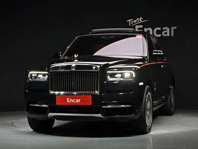 ROLLS-ROYCE CULLINAN - 2