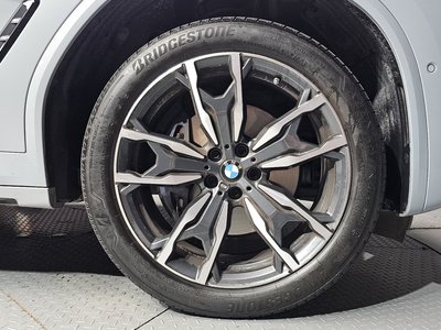 صورة 8 لـ 2024 BMW X4