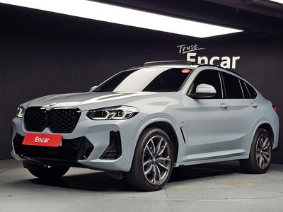 صورة 1 لـ 2024 BMW X4