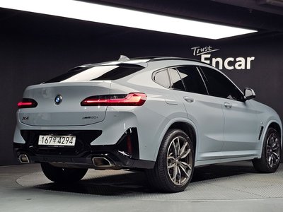 صورة 3 لـ 2024 BMW X4