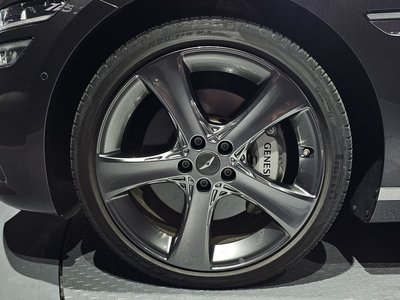 GENESIS G80 (RG3) - 6