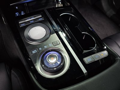 GENESIS G80 (RG3) - 9