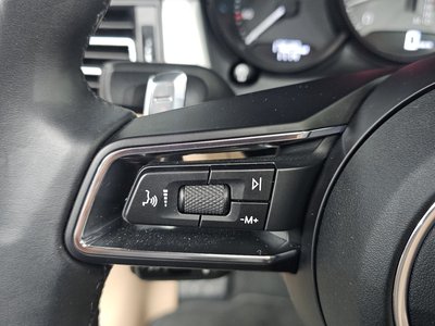 2022 Porsche MACAN 缩略图 31