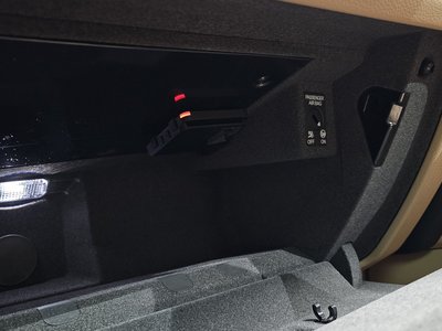 2022 Porsche MACAN 缩略图 32
