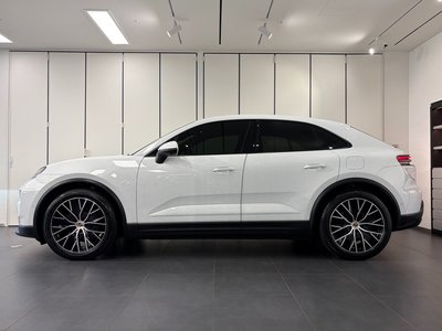 2025 Porsche MACAN 照片 7
