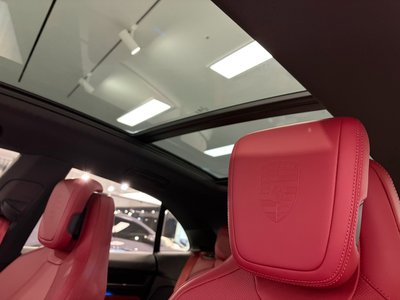 2025 Porsche MACAN 缩略图 13