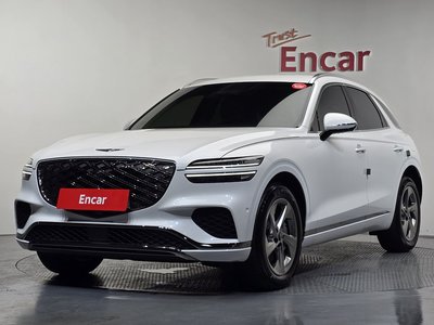 صورة 1 لـ 2025 Genesis GV70