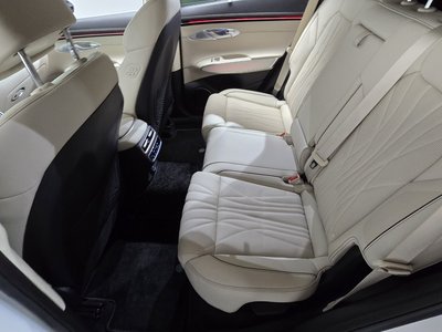2025 Genesis GV70 — миниатюра 26