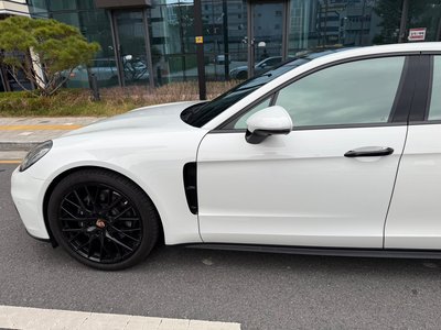 PORSCHE PANAMERA - 7