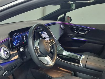 MERCEDES-BENZ EQE - 9