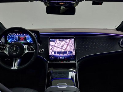 MERCEDES-BENZ EQE - 4