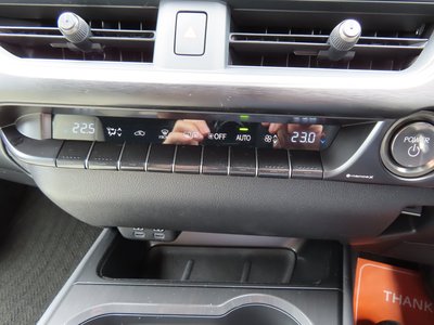 2024 Lexus UX 缩略图 77
